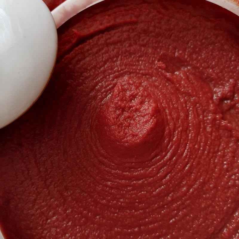 تصویر 2 از رب گوجه فرنگی چین چین با پخت طولانی و طعم ناب